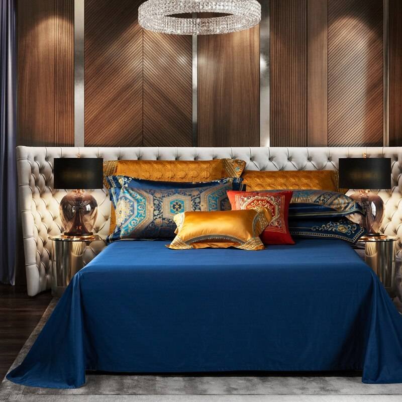 Chic Faux Silk Luxury Jacquard Embroidery Bedding Set 4/6/10Pcs Chic Faux Silk Luxury Jacquard Embroidery Bedding Set 4/6/10Pcs