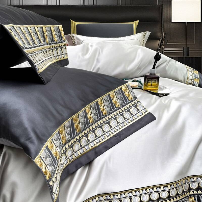 Chic Faux Silk Luxury Jacquard Embroidery Bedding Set 4/6/10Pcs Chic Faux Silk Luxury Jacquard Embroidery Bedding Set 4/6/10Pcs
